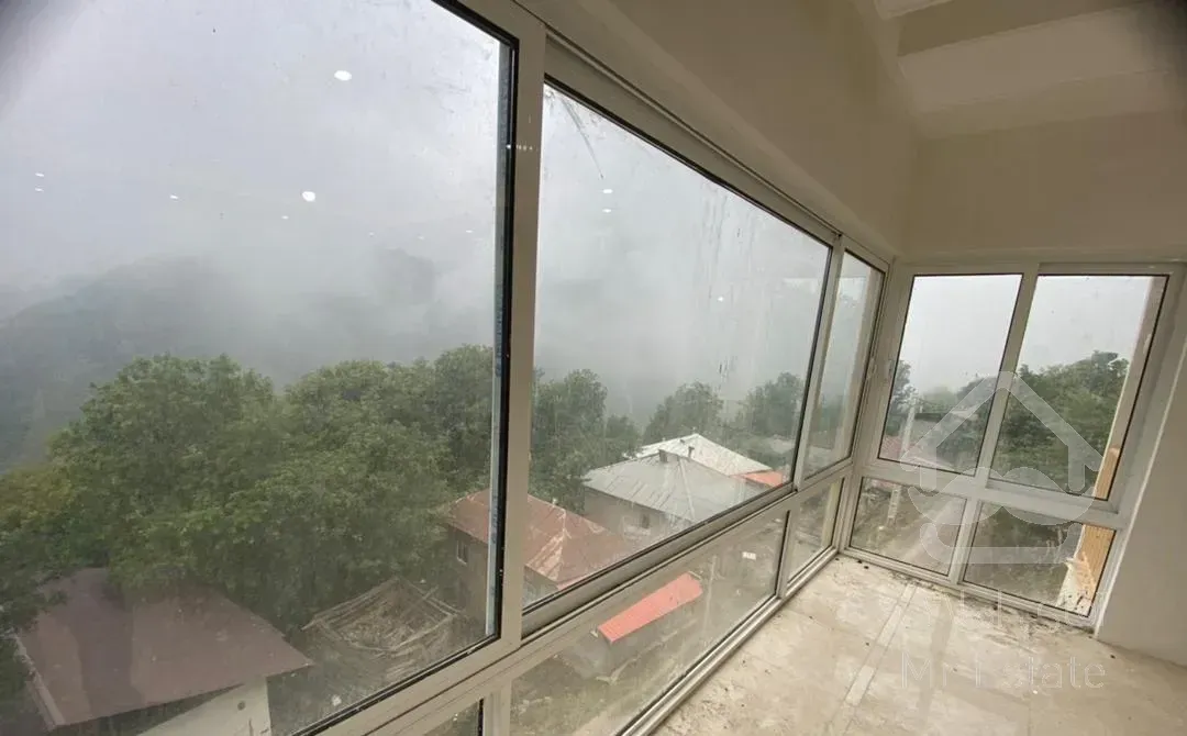 ویلای جنگلی کوهستانی در ۲۰۰۰