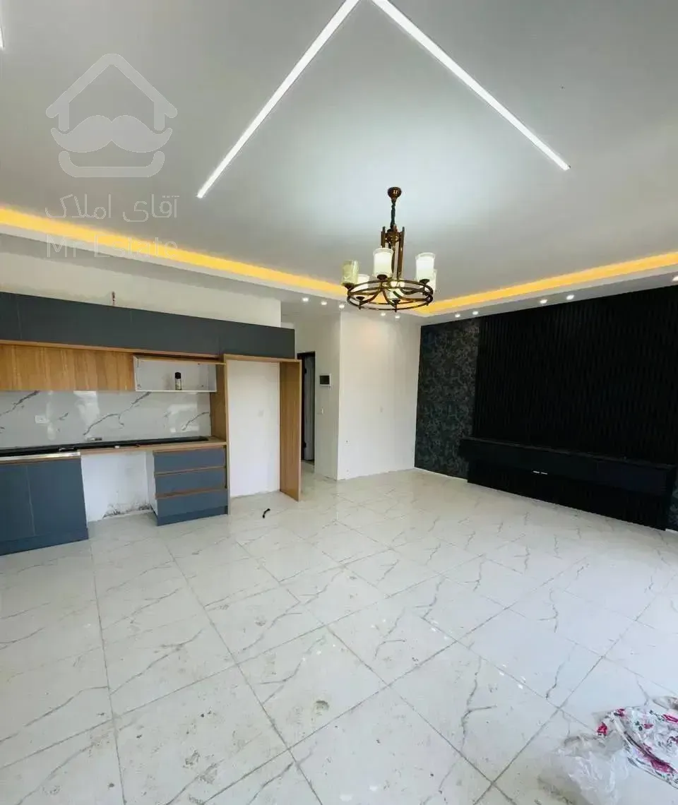 ویلا مدرن نوساز شهرکی نزدیک به امکانات رفاهی