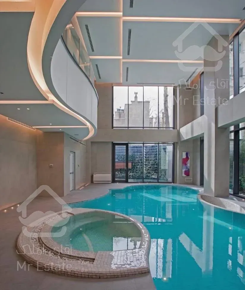 نیاوران، ۴۳۰ متر لوکس ترین سازه شمیران