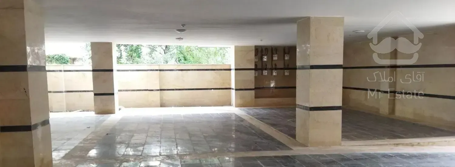 واحد ۱۴۲ متری کلید نخورده رادیودریا