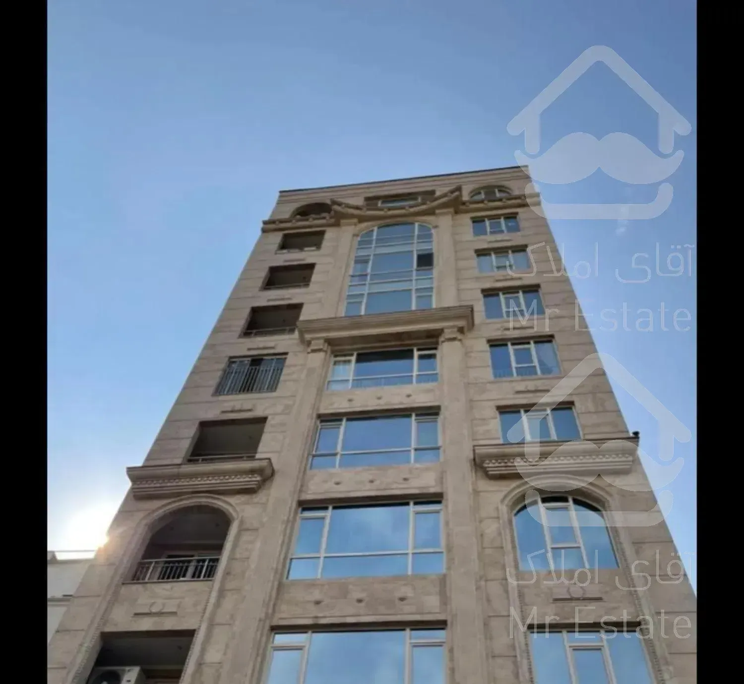 ٢٠٣ متر تک واحدی غرق نور (٢تا بالکن قابل چیدمان)