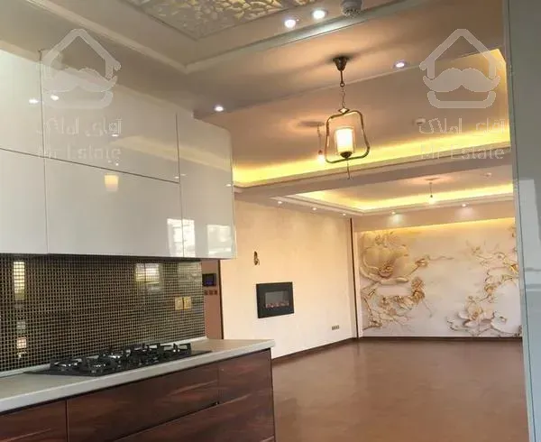 آپارتمان  ۱۳۵متری