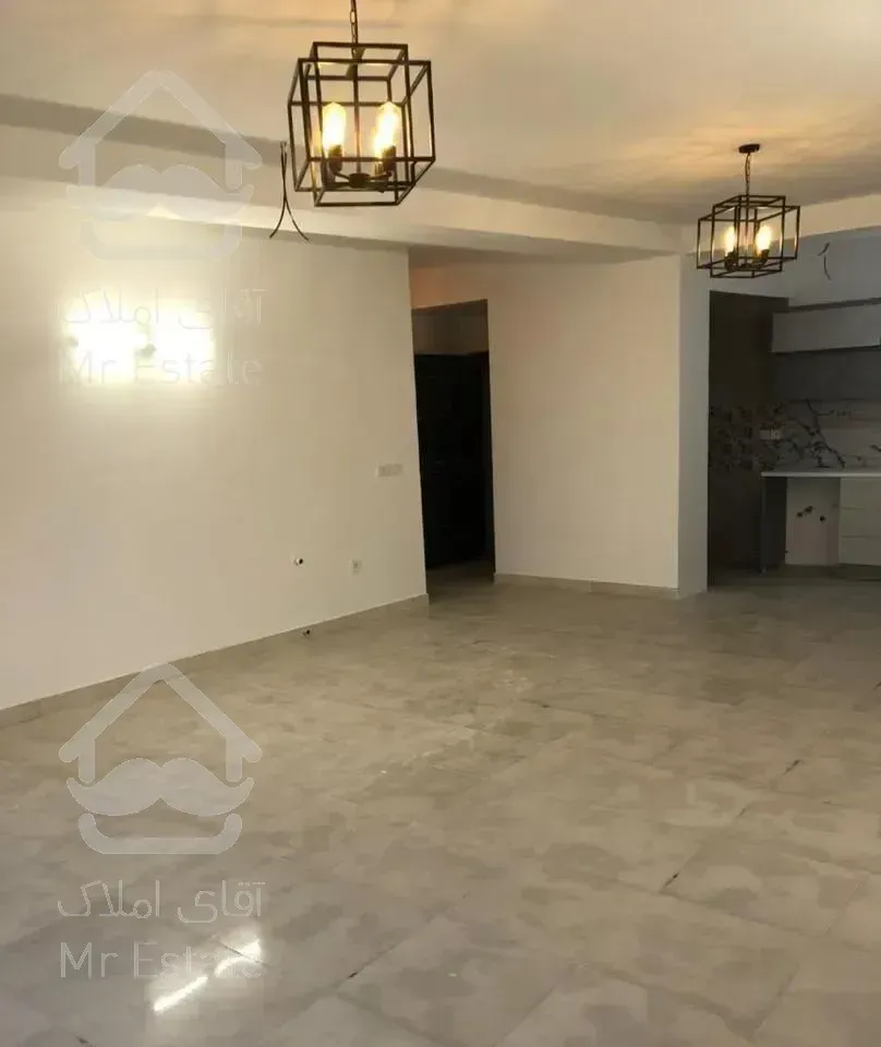 آپارتمان شهری نزدیک دریا ۱۱۱ متر لوکیشن