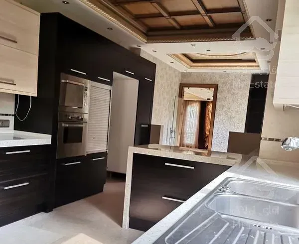 آپارتمان 200 متری فرشته امکانات کامل عباسی