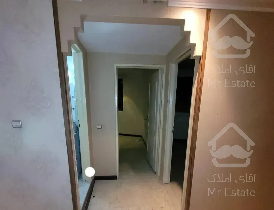 ۷۰ متر دو خواب پارکینگ دار  گذر صادقیه