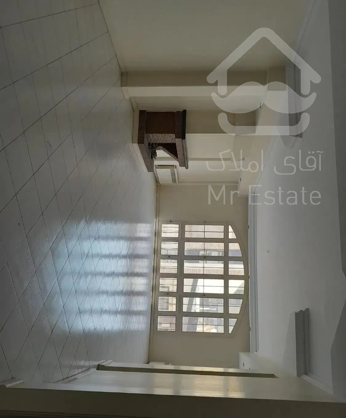 رهن آپارتمان ۱۸۹ متری ۳ خوابه در میرداماد