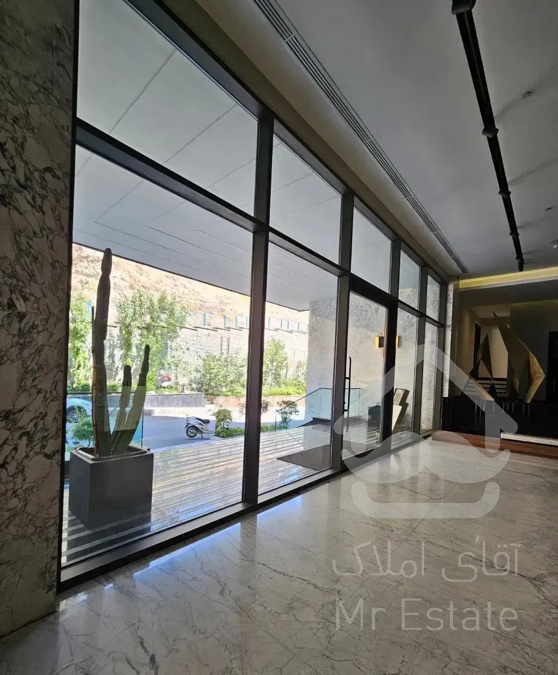 ۳۰۰ متر مدرن نیاوران/تک واحدی/مشاعات کامل