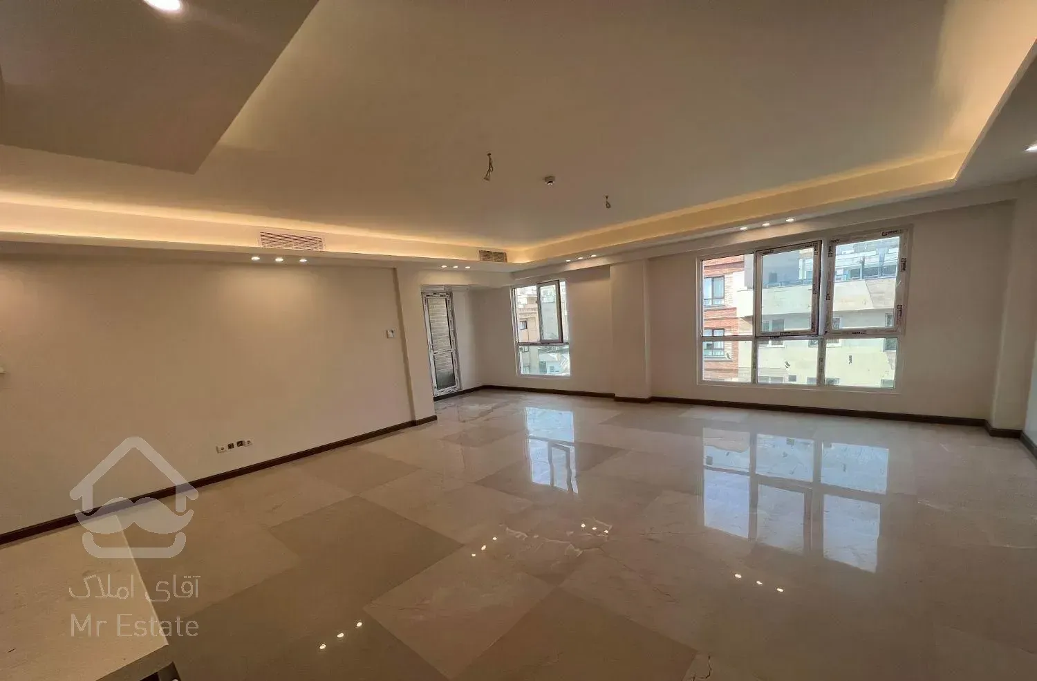 شُـمال خواجه عبدالله''۱۴۷متر*تک واحد*امکانات کامل*