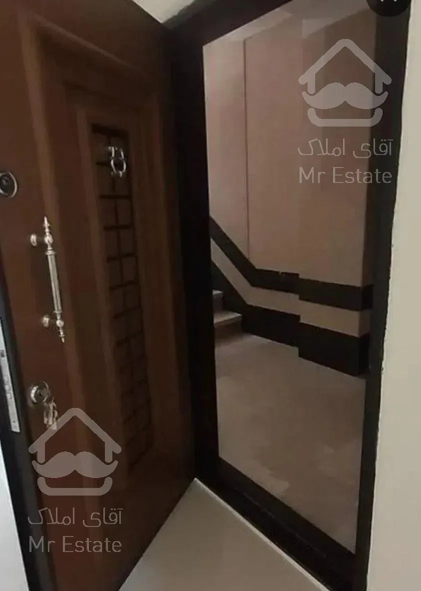 119متر سه خواب تک واحدی فول امکانات خ فرخی