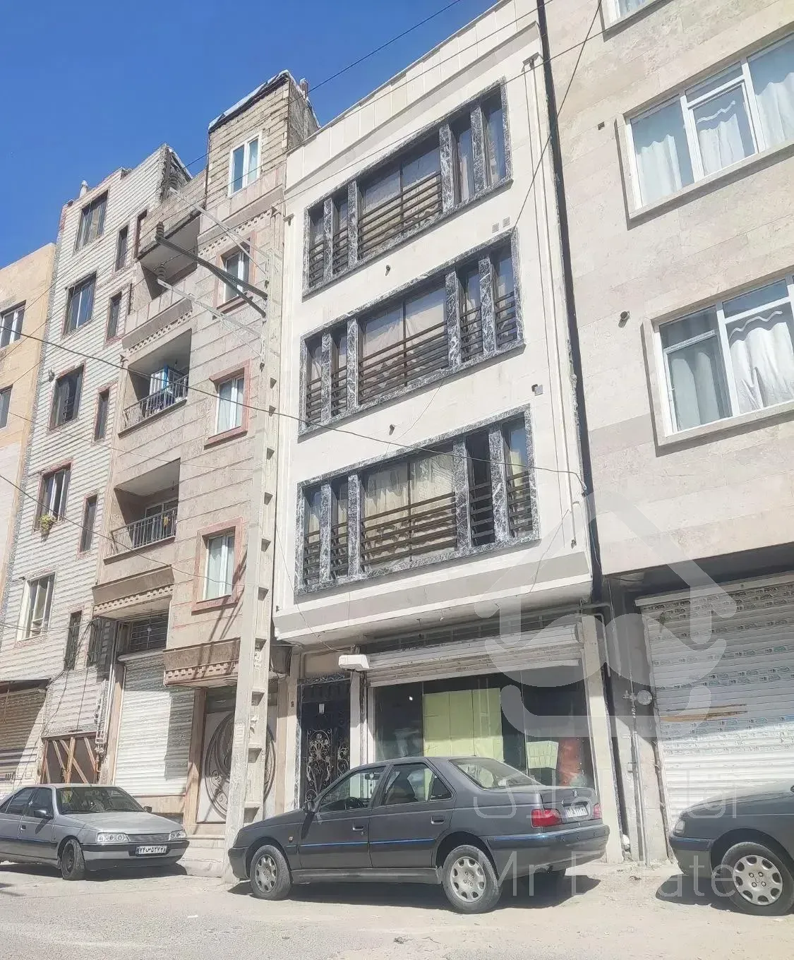 آپارتمان تک خواب.دسترسی بازار.تاکسی.اتوبوس صدمتر.