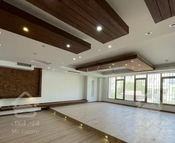 200 متر/خیابان 10/ نقشه