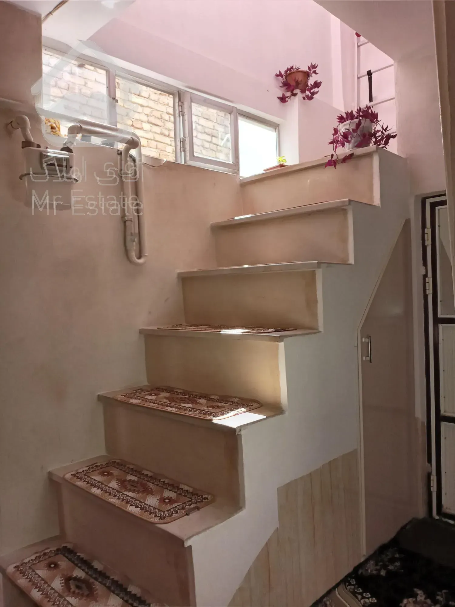 مسکونی 50 متر در بهترین لوکیشن تبریز