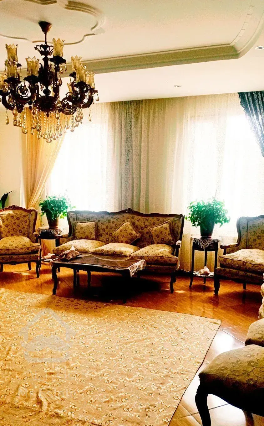 ۱۲۵متر/تکواحد/۳ خوابه/باپارکینگ و اسانسور