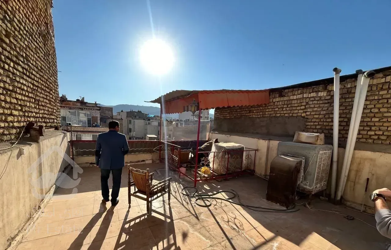 اجاره آپارتمان ۹۵ متری تراس بزرگ