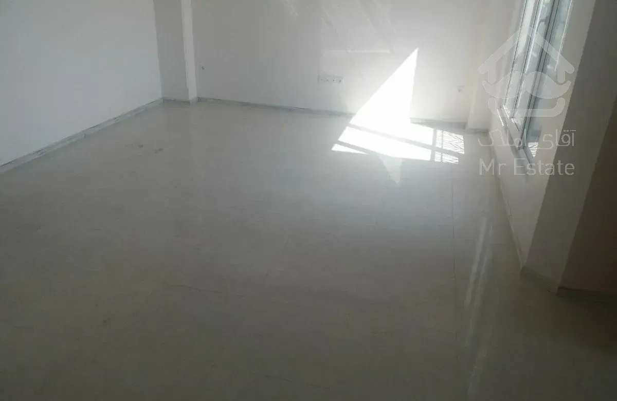 /فروش۹۰مترآپارتمان/۲خواب/تهران ویلا/