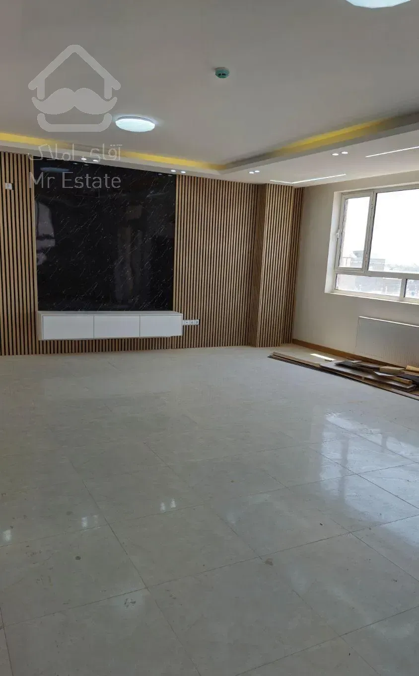 آپارتمان ۱۵۵ متری.۳ خواب.مجاهدان