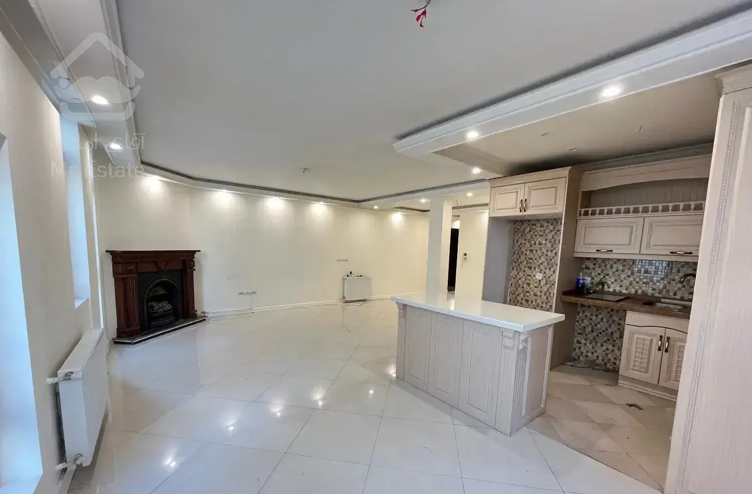 آپارتمان ۹۲ متری دیباجی جنوبی تسلیمی