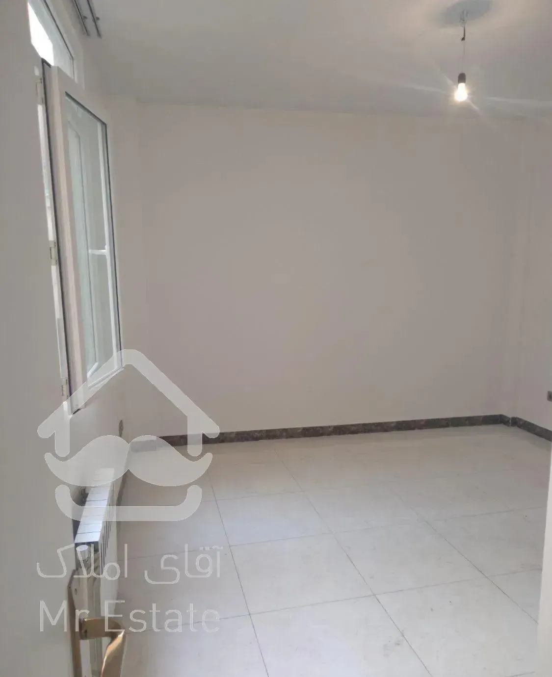 آپارتمان ۹۰ متری خوش نقشه دیباجی