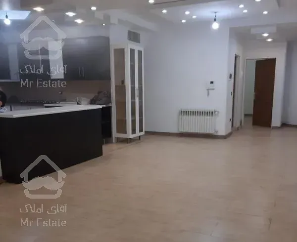 آپارتمان ۱۰۰متری ۲خوابه  در  خ ارغوان