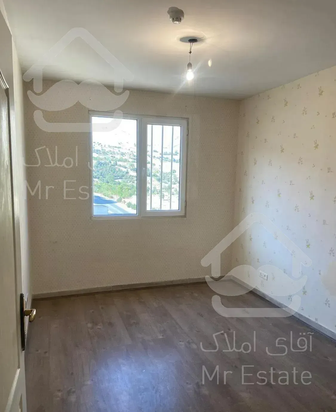 سعادت آباد ١١٥ متر بام تهران