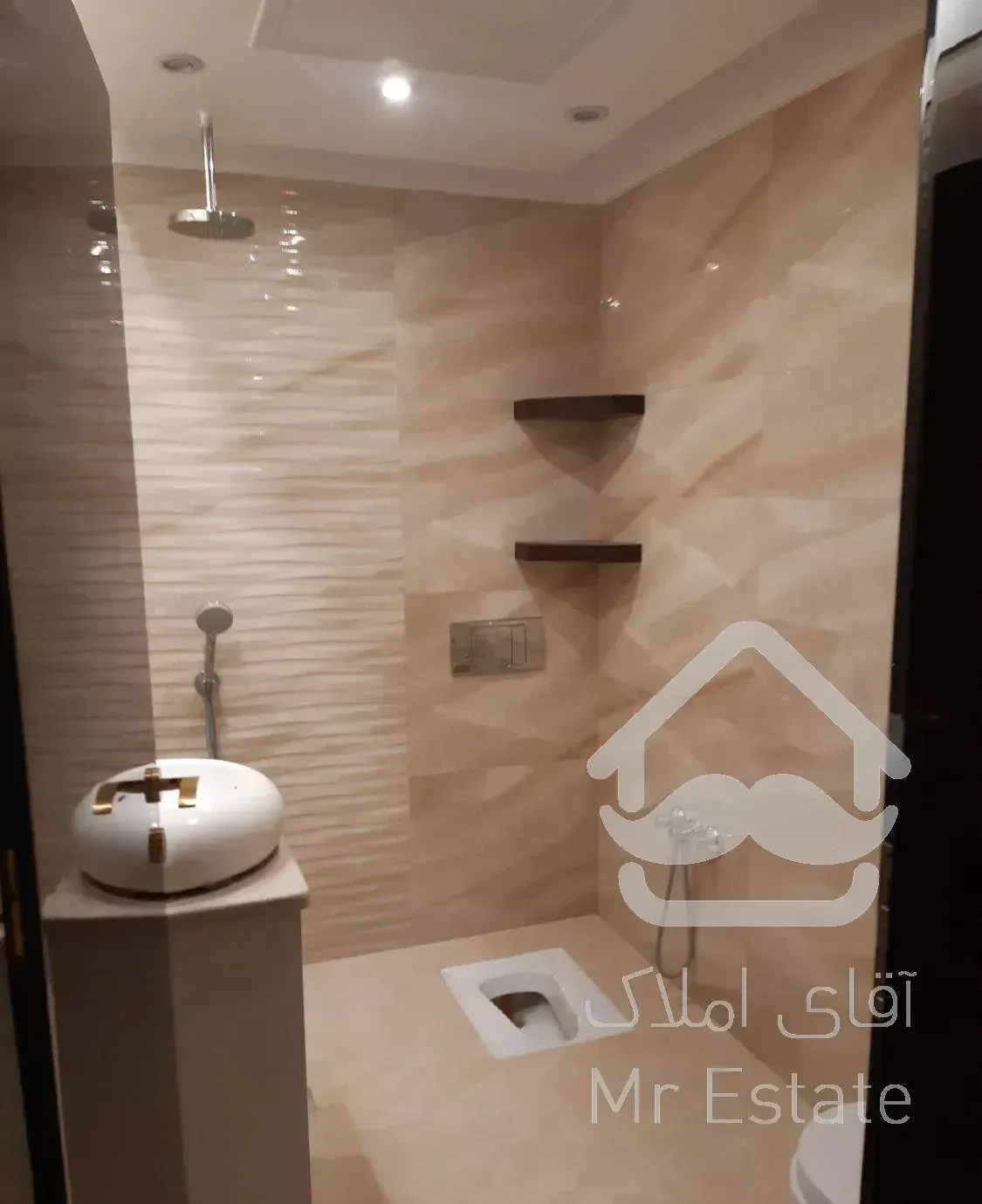 ۱۰۵ متر برج باغ فول مشاعات