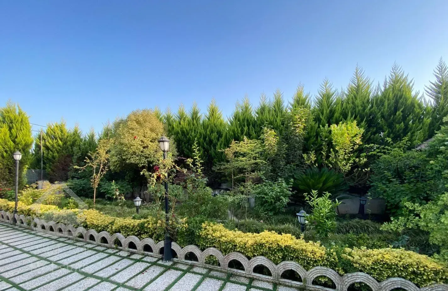 ویلا باغ 380 متری سرسبز در منطقه ازاد/نزدیک دریا