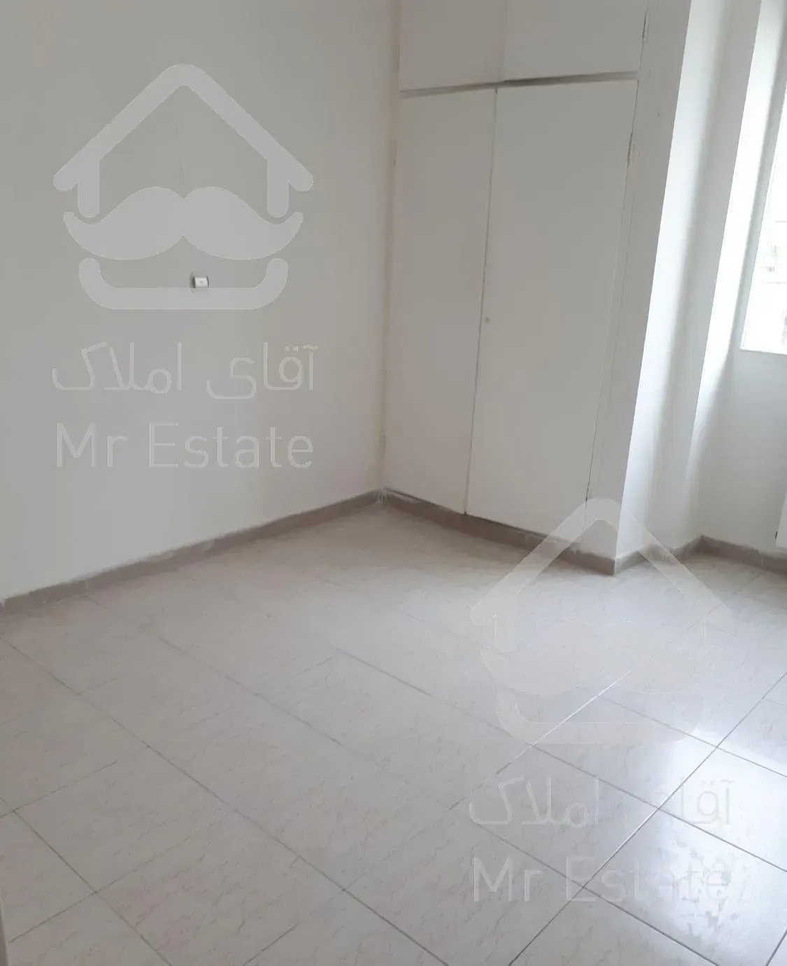 اپارتمان سه خوابه