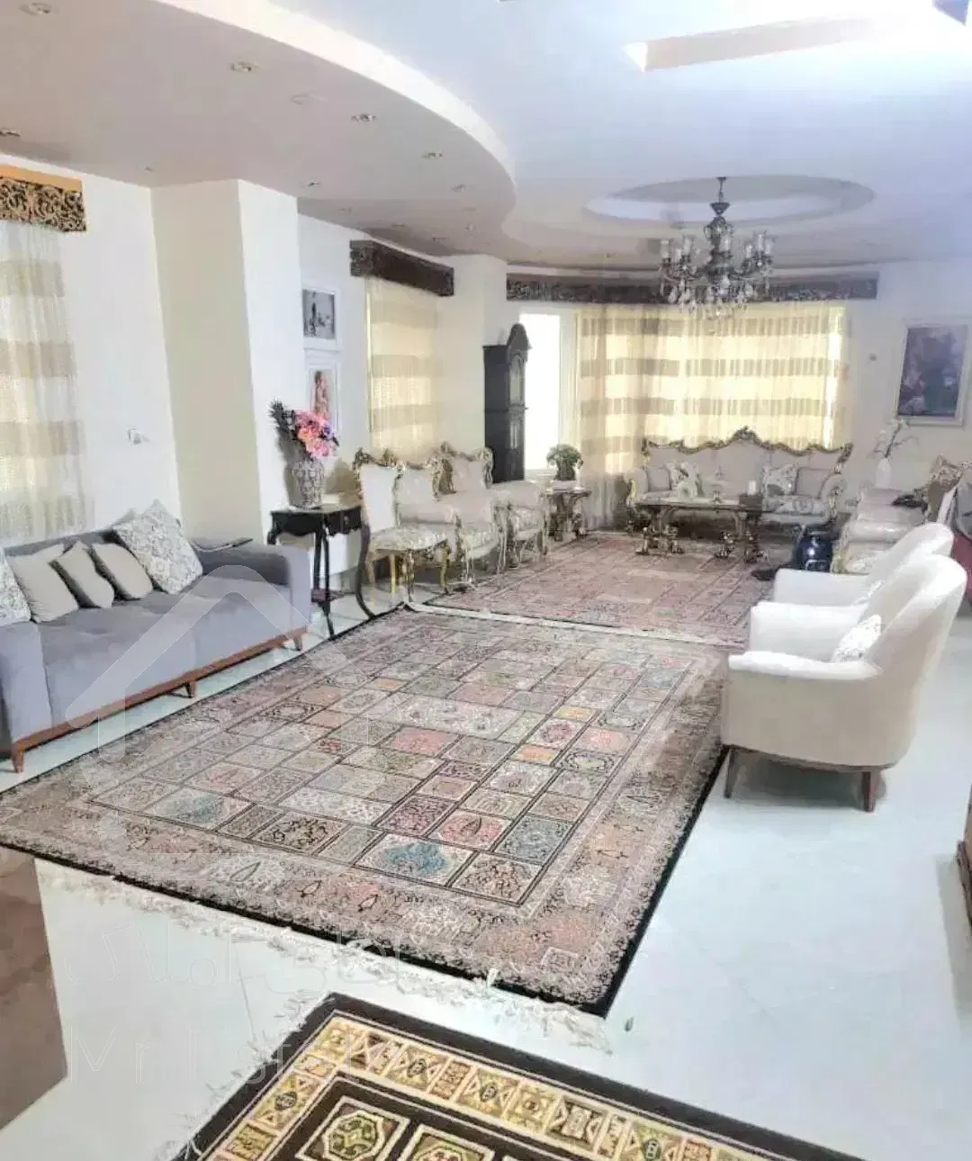 آپارتمان تک واحدی ۱۴۴ متری خ ۱۶ متری