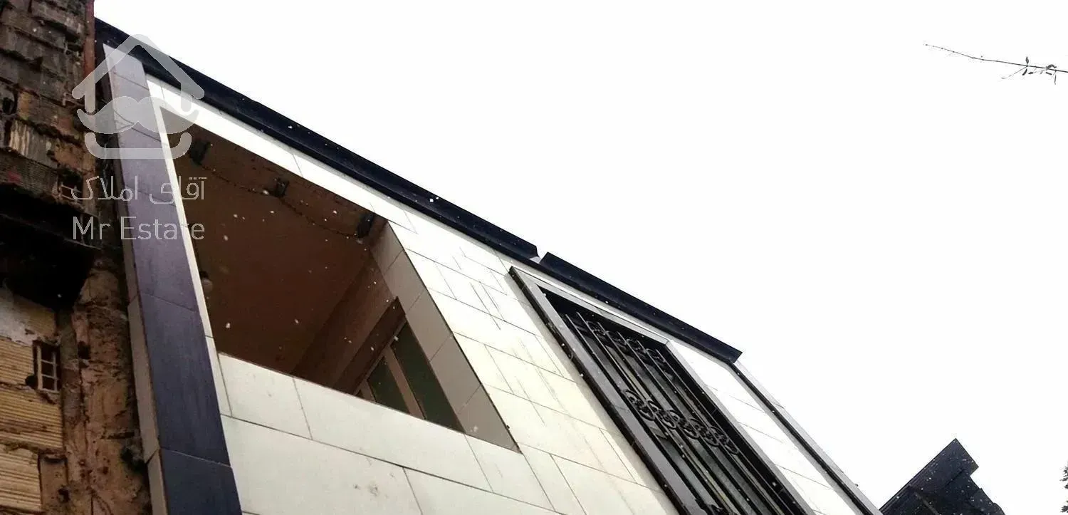فروش منزل مسکونی دوطبقه 80 متر.انتهای همت غرب