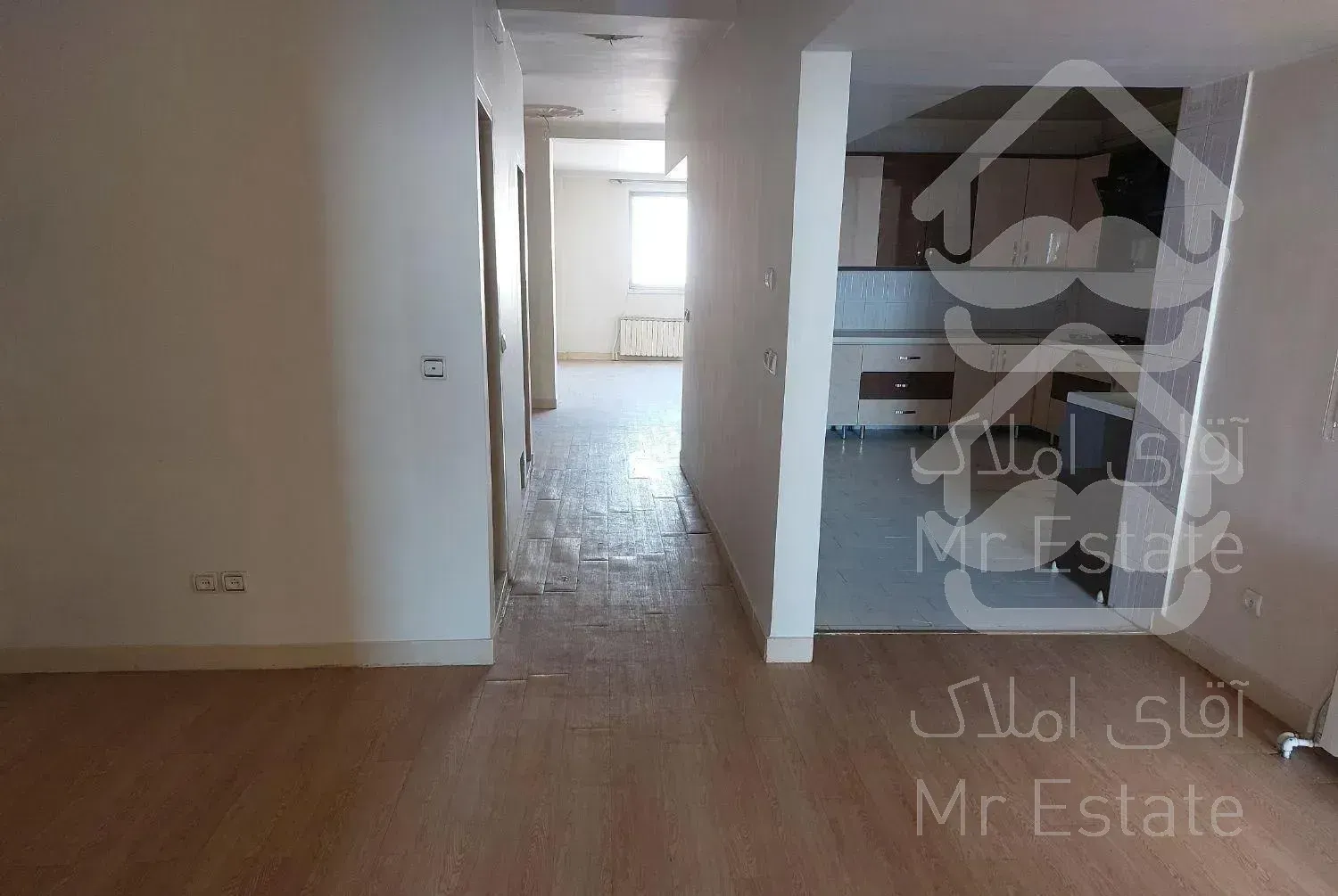 آپارتمان ۱۲۰ متر سعادت اباد