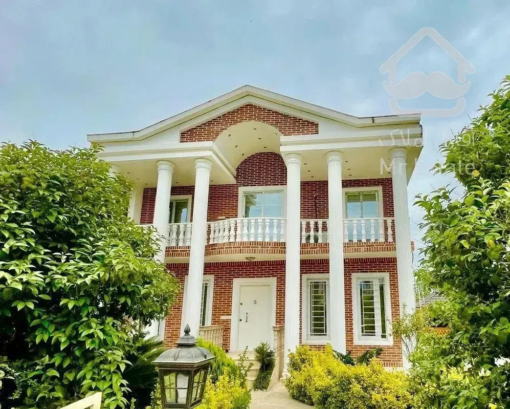 ویلاباغ ۶۵۰متری سنددار-با استخرداخل چمستان