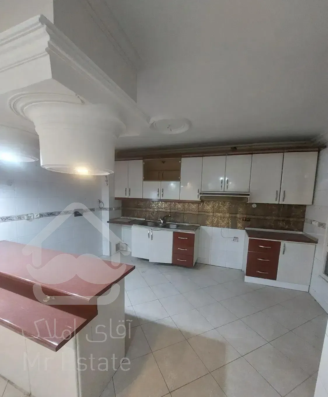 آپارتمان سه خواب  ۱۶۰ متر. گیشا