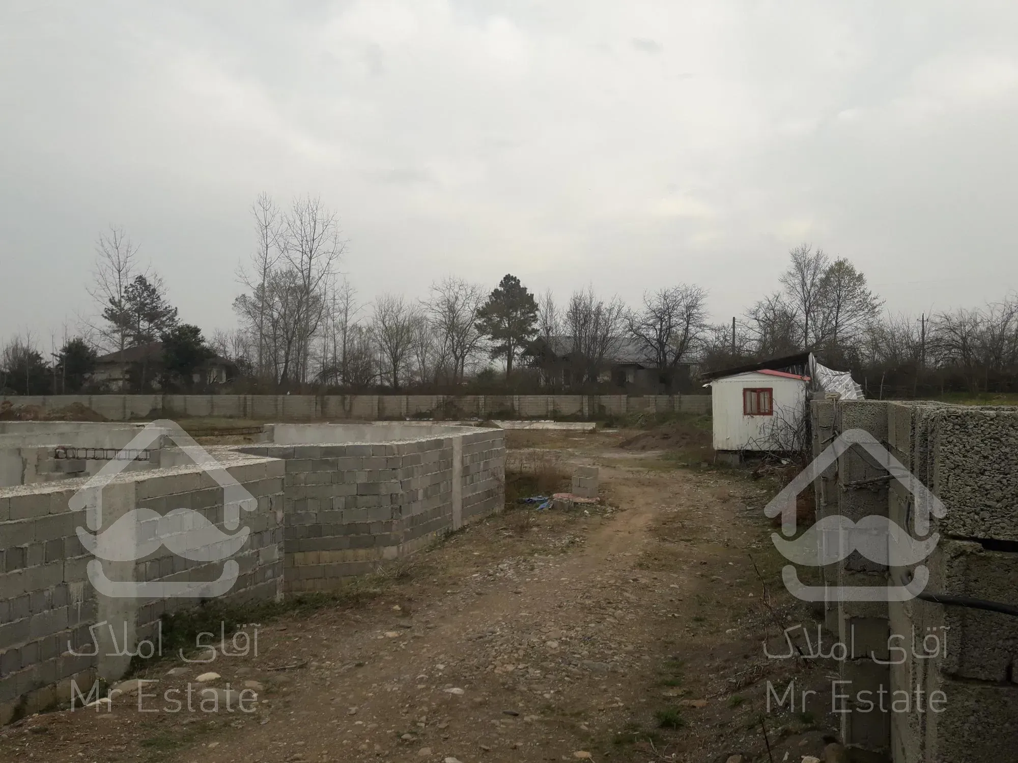 3000متر زمین سند دار همراه استخر ماهی قزل آلا ۴۰تنی