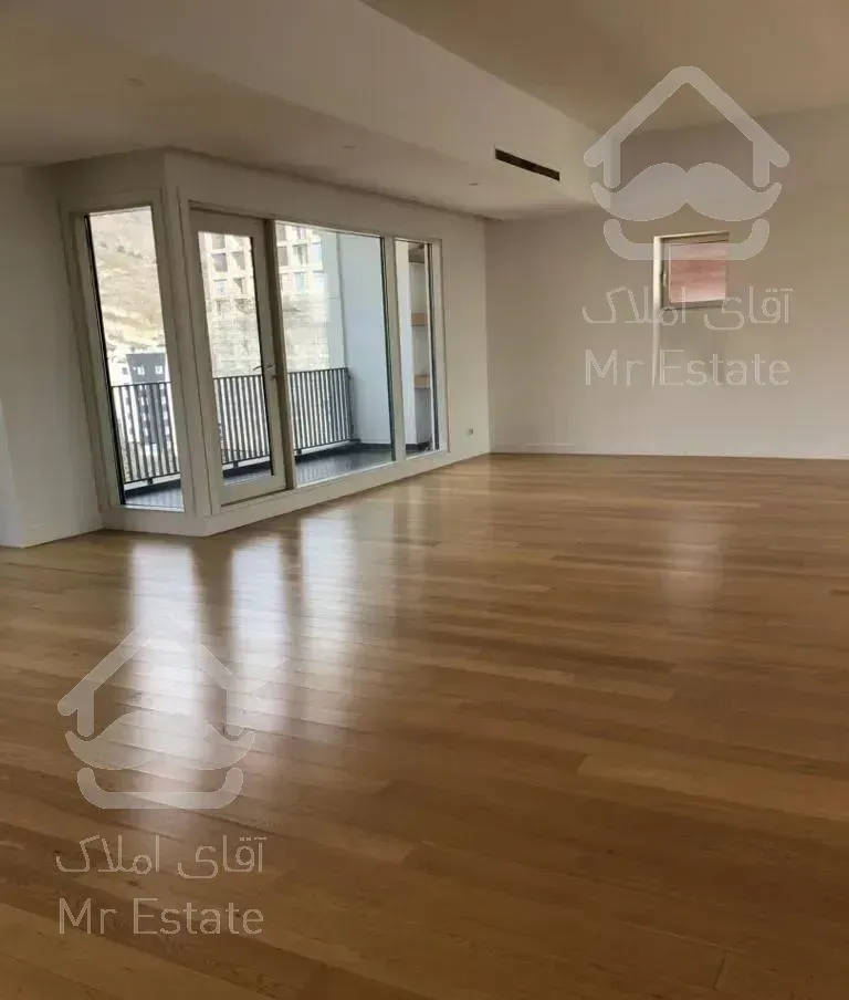 برج باغ ۹۰۰ متر پنت هاوس کلیپ نخورده