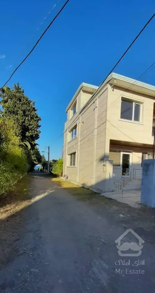 فروش ویلا تریپلکس پلاک دو ساحل شهرکی با نگهبانی