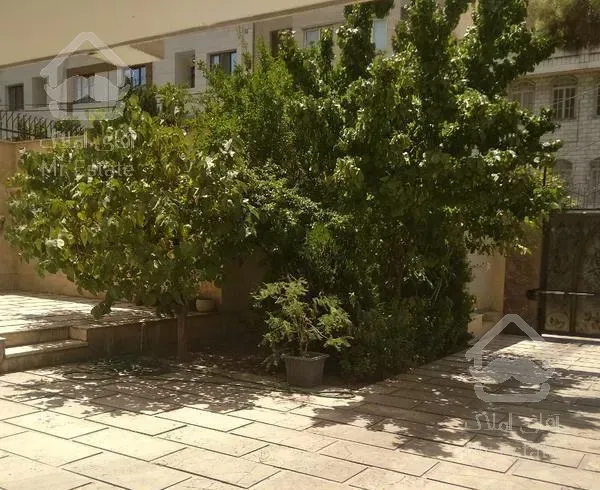 خانه کلنگی 480متر اعیان نشین فردوس شرق تک مالک