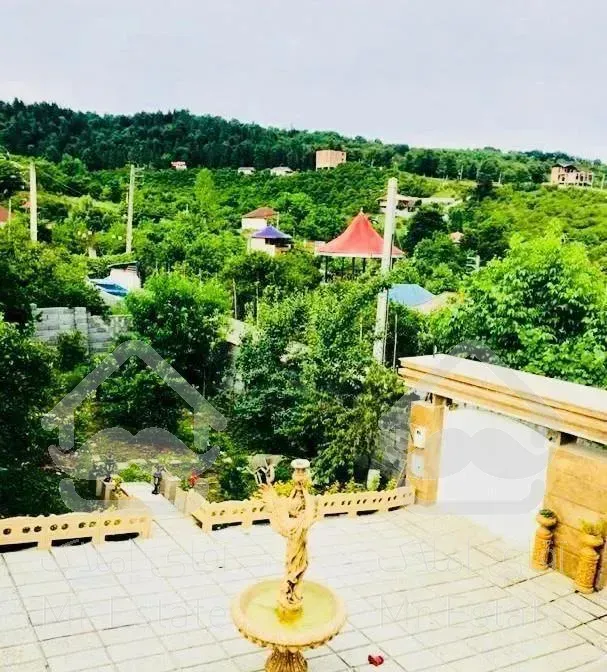 ویلا  با تراس رو به جنگل شیرگاه لفور