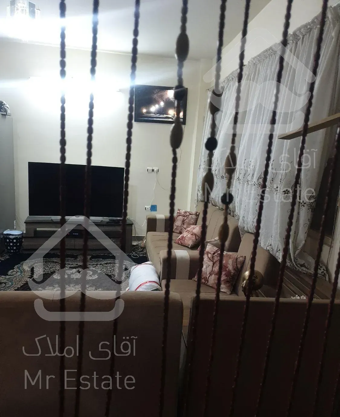 منزل وآپارتمان مبله شیک وتمیز صدرا فاز یک ۱