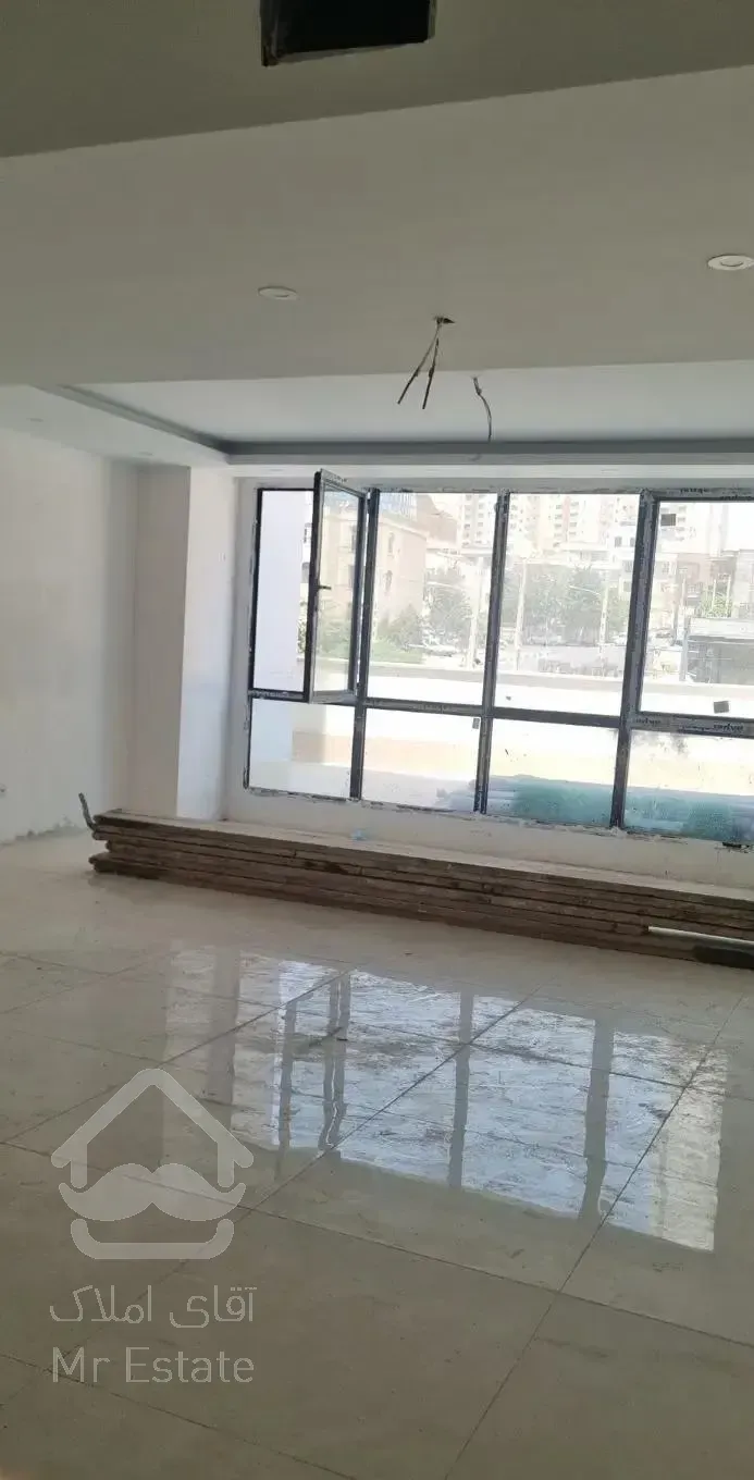 ۷۰ متری چیتگر تقدیم به نگاه زیبایتان ۲ ساله