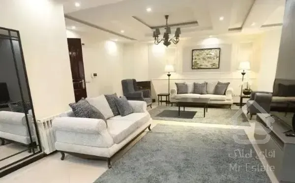 فروش واحد برند ساز/100متری /top location