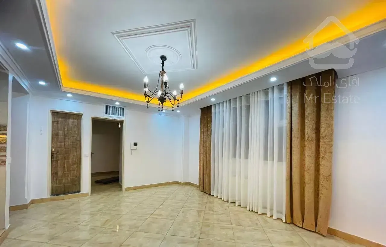 ۵۰متری وام دار/با پارکینگ فول امکانات/اندیشه