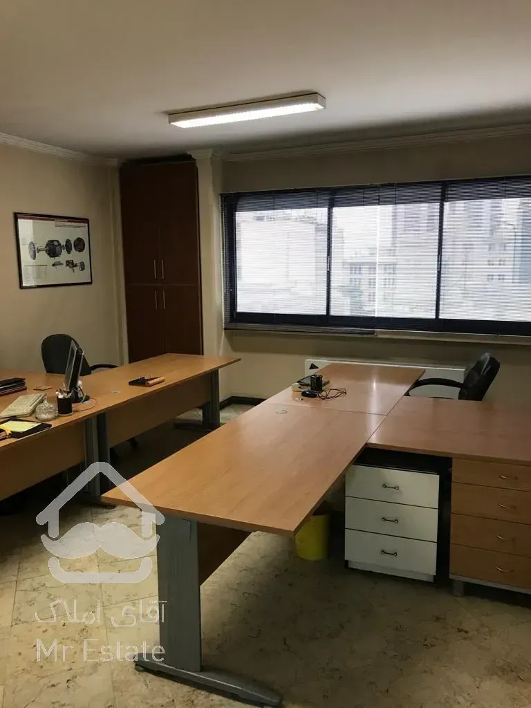 ۱۰۶ متر سند اداری بر ولیعصر / ویو ابدی