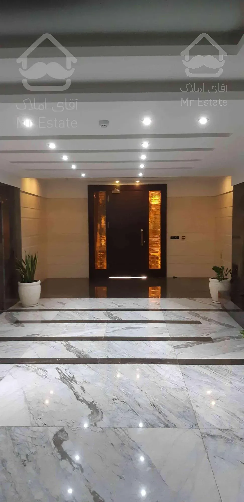 آپارتمان نوساز فرمانیه بسیار شیک