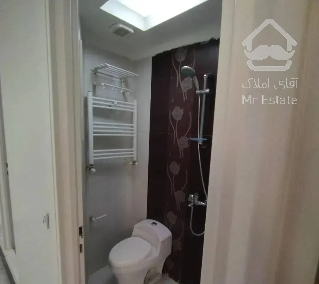 آپارتمان، ۷۰ متر