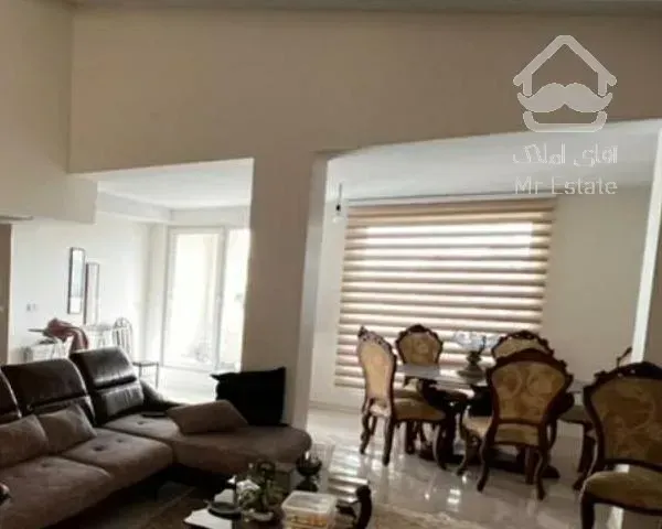 اپارتمان   /  ۲۷۰ متری  /  ۳ خواب /