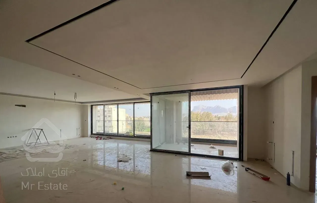 آپارتمان، خیابان میرزاطاهر غربی، 83 متر