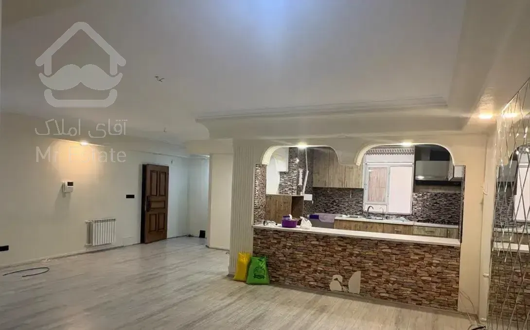 ۱۰۵ متر/فول امکانات/غرق در نور/بازسازی شده