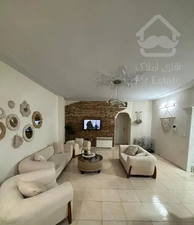 دریاچه چیتگر/۷۵متر۲خ/میدان اتریش/تاپ لوکیشن