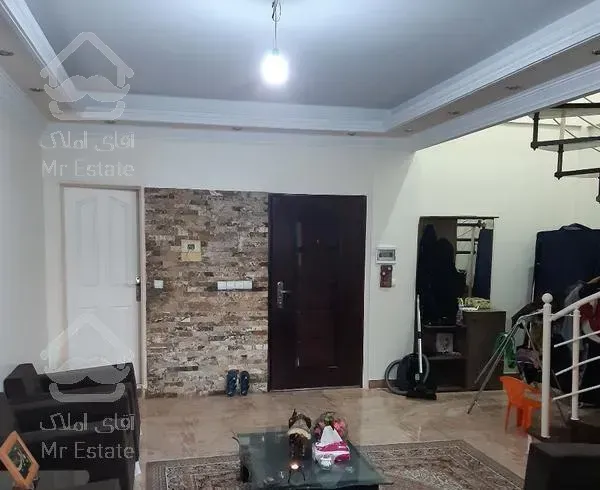 اپارتمان ۱۶۰ متری  ۳ خوابه    بلوار ارم