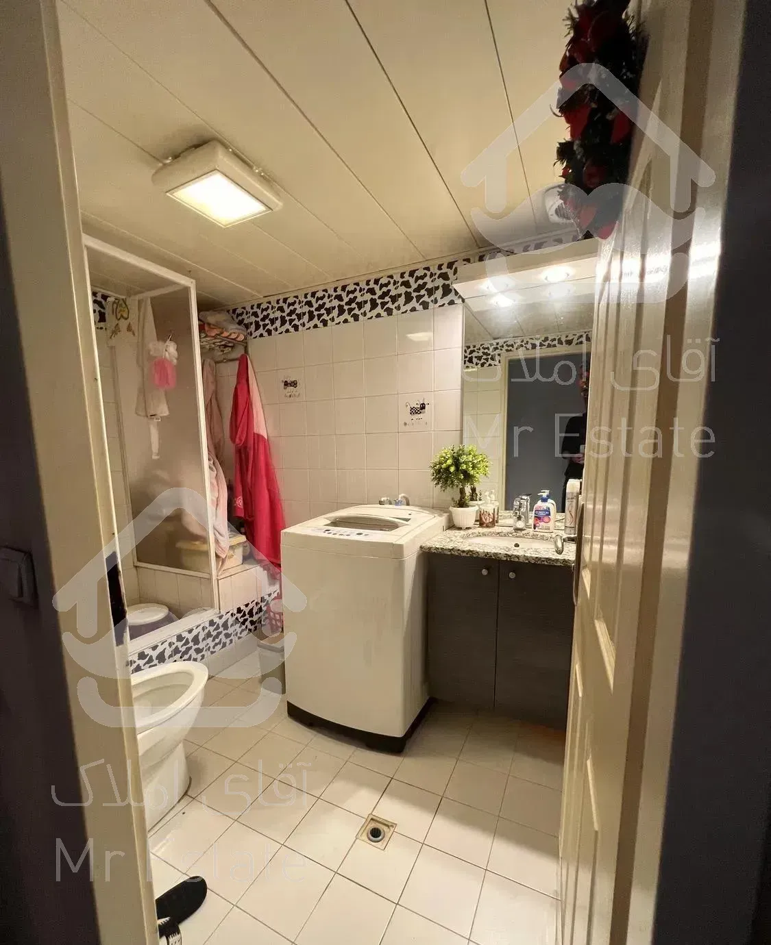 ۱۵۴ متر ۳ خوابه در شهرک امید